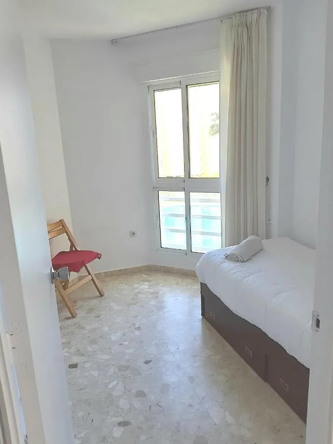 Front Beach And Swimmingpool In Benalmadena Costa Appartement