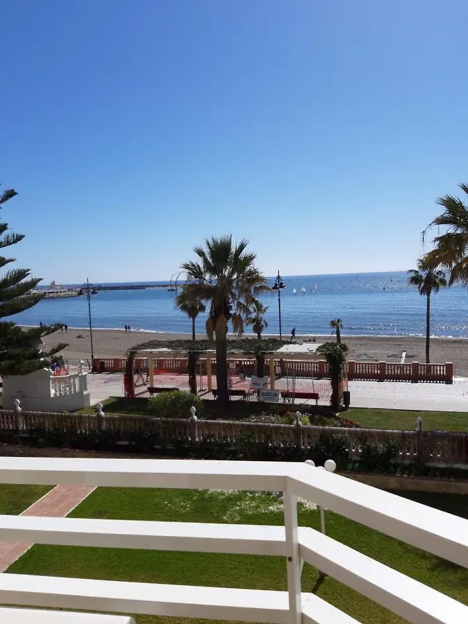 Front Beach And Swimmingpool In Benalmadena Costa 0*,